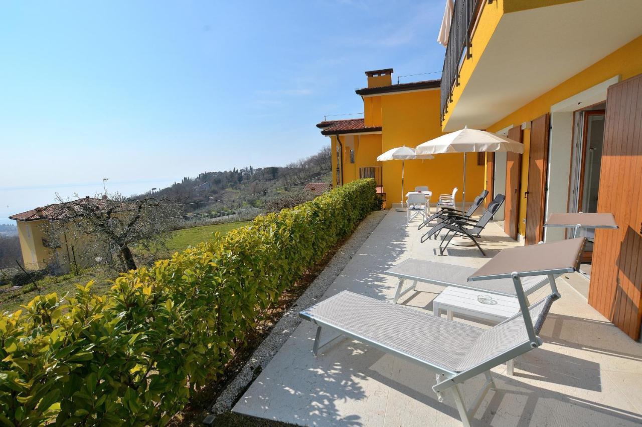 Red Apartment In Marciaga Di Costermano Exterior foto